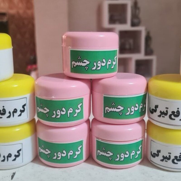 کرم دورچشم قوی