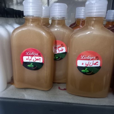 شامپو چهل گیاه سنتی  و درمانی (250 میل)
